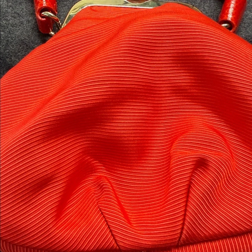 Kate Spade New York Red Ribbed Kiss Lock Clutch Evening Bag